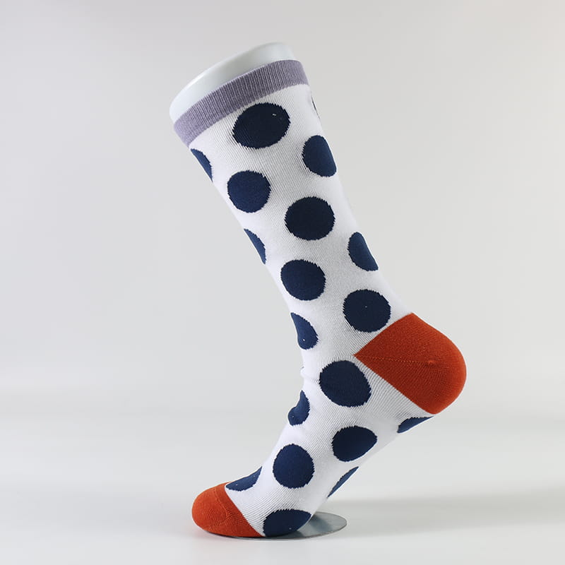 Ny produkt Fabriksdesign Mode Retro Wave Polka Dot bomullsstrumpor