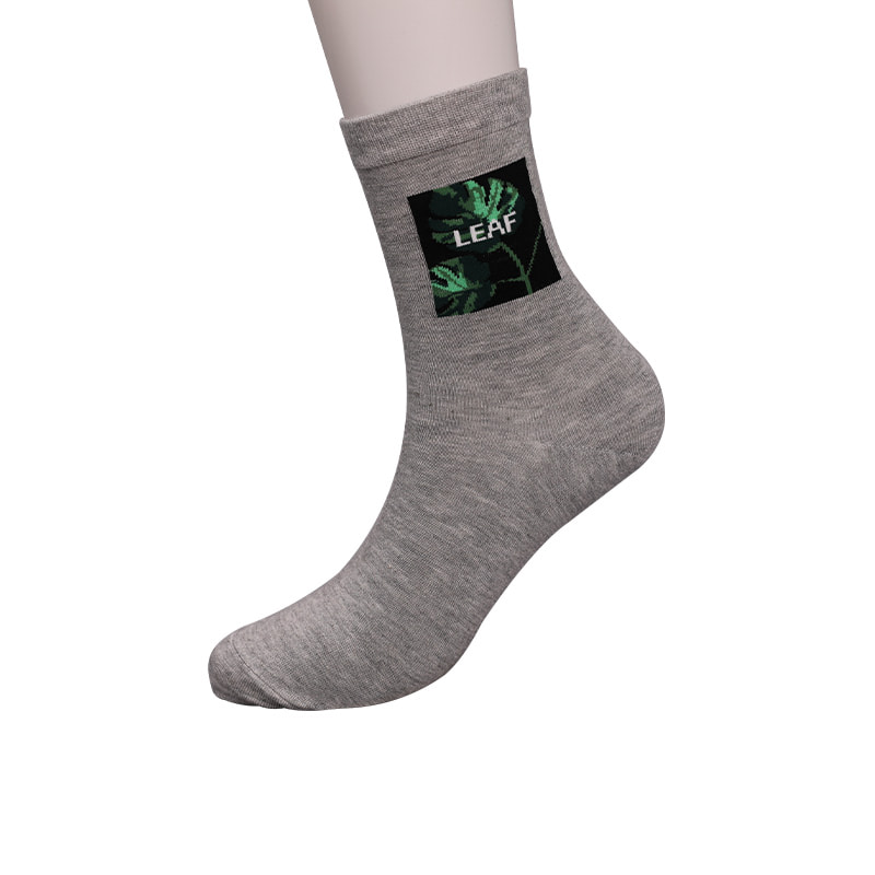 Mjukt spunnet sidennylonlindad spandeximitation 3D-tryckt jacquard handsydda höst- och vinterstrumpor för män WSD2850