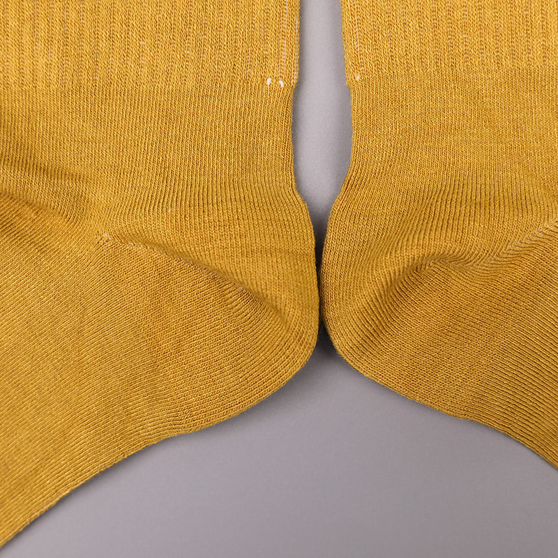 Mjukt spunnet sidennylon täckt med ammoniak 2 horisontella remsor och förstärkta handsydda damstrumpor WSD1536