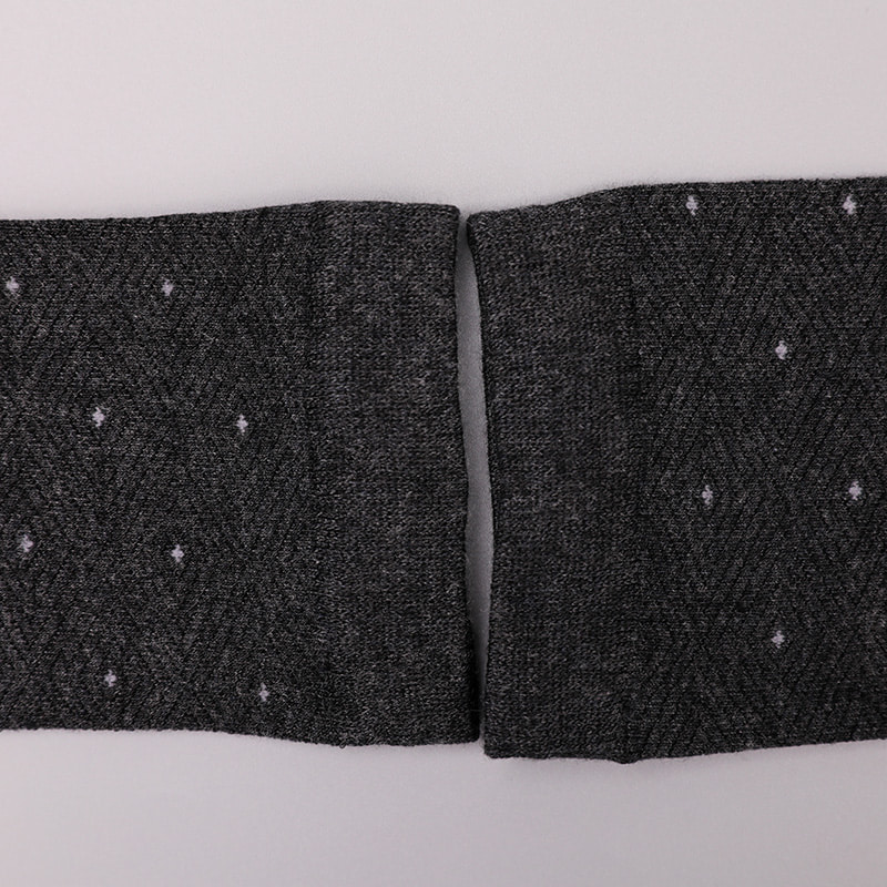 Mjukt spunnet sidennylonlindad ammoniak, osynlig diamantformad liten prickig jacquard handsydd vintertjocka herrstrumpor WSD2851