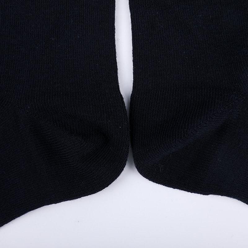 Kammad bomull bomullslindade ammoniakstrumpor 98 % bomullsgarn liten jacquard handsydd höst och vinter herrstrumpor WSD2581